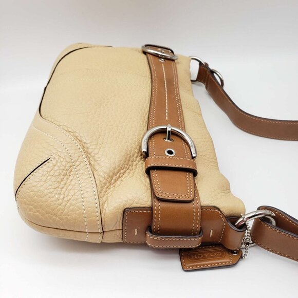 100% Authentic Coach Shoulder Bag - Picture 5 of 14
